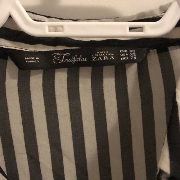 Sheer Black & White Stripe Blouse - Picture 4 of 4